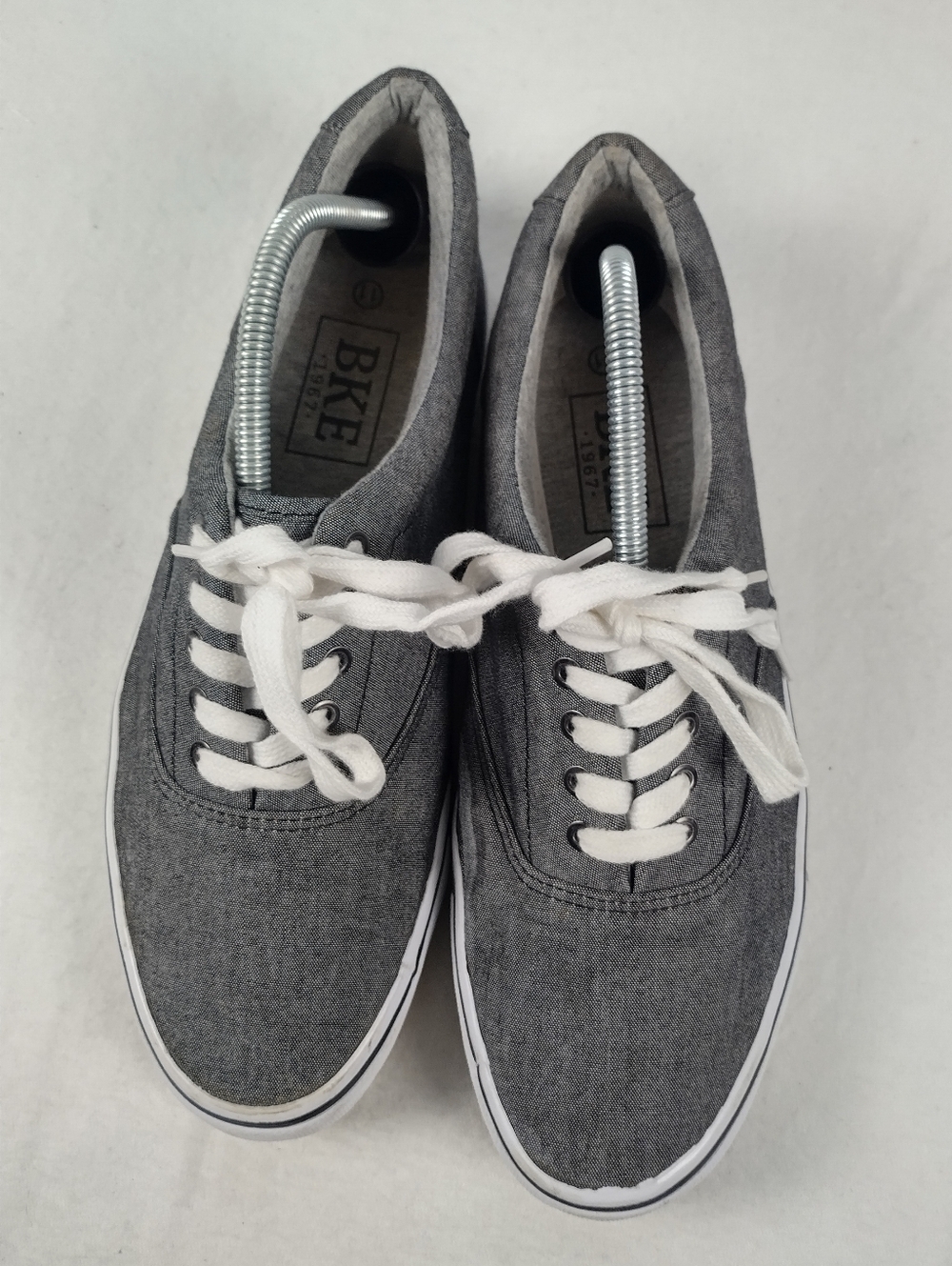 BKE Mens Size 11 Canvas Cloth Lace Up Causal Wear Super Grip Sole Performance - Picture 10 of 10